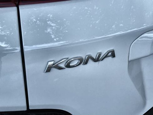 Used 2023 Hyundai Kona SEL w/ Convenience Package AWD/4WD image 10