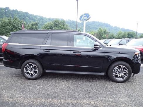 Certified 2026 Ford Expedition Max Active AWD/4WD image 10