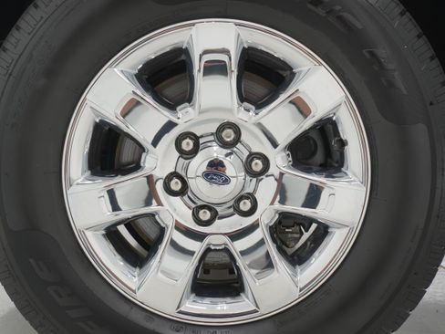 Used 2013 Ford F150 Lariat w/ Lariat Chrome Pkg AWD/4WD image 27