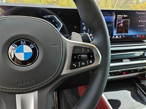 New 2026 BMW X6 xDrive40i w/ Premium Package image 12