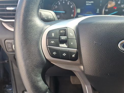 Certified 2023 Ford Explorer XLT w/ Equipment Group 202A AWD/4WD image 18