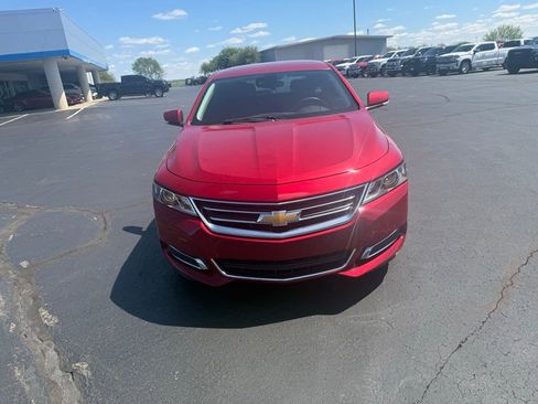 Used 2015 Chevrolet Impala LT image 8