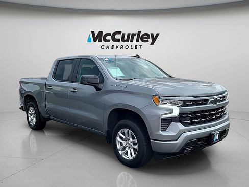 Used 2026 Chevrolet Silverado 1500 RST AWD/4WD image 1