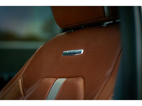 Used 2018 Ford F250 Platinum w/ Platinum Ultimate Package image 12