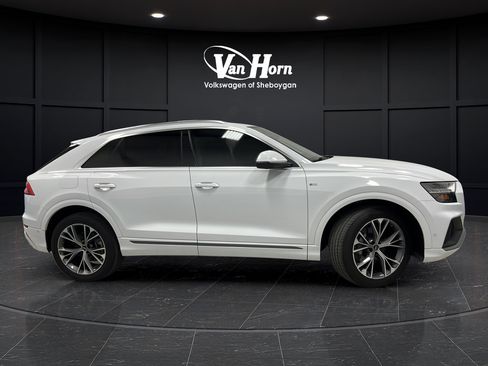 Used 2023 Audi Q8 Premium Plus w/ Premium Plus Package AWD/4WD image 8