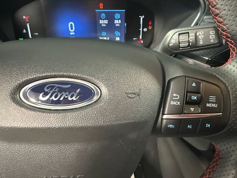 Used 2025 Ford Escape ST-Line AWD/4WD image 34