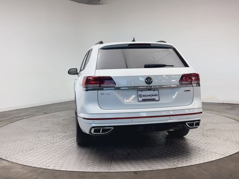 Used 2021 Volkswagen Atlas SE w/ Panoramic Sunroof Package image 7