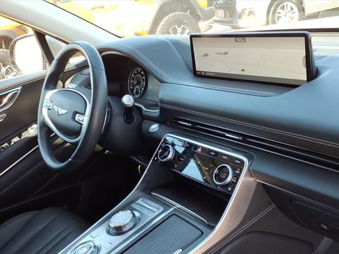 Used 2024 Genesis GV80 2.5T image 12