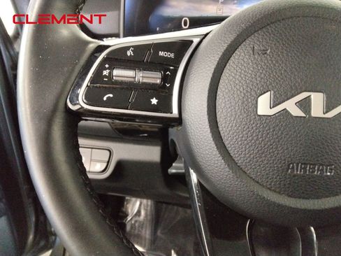 Used 2024 Kia Seltos S image 13