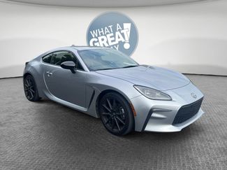 Used 2024 Toyota GR86 Premium RWD video 1