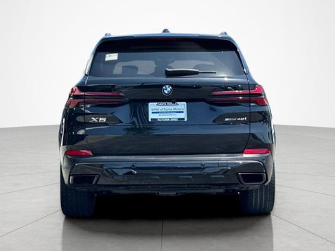 Used 2024 BMW X5 sDrive40i w/ Premium Package RWD image 4