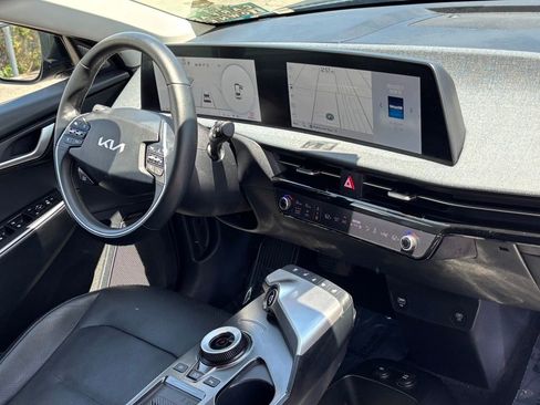 Used 2022 Kia EV6 Wind w/ Wind Technology Package AWD/4WD image 29