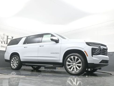 New 2026 Chevrolet Suburban Premier image 2