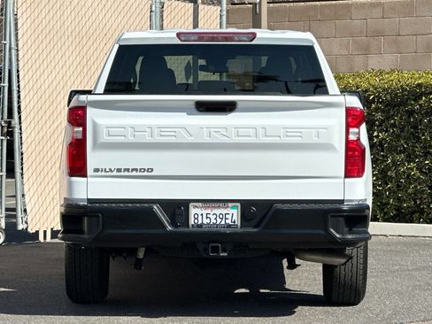 Certified 2025 Chevrolet Silverado 1500 W/T w/ WT Value Package RWD image 5