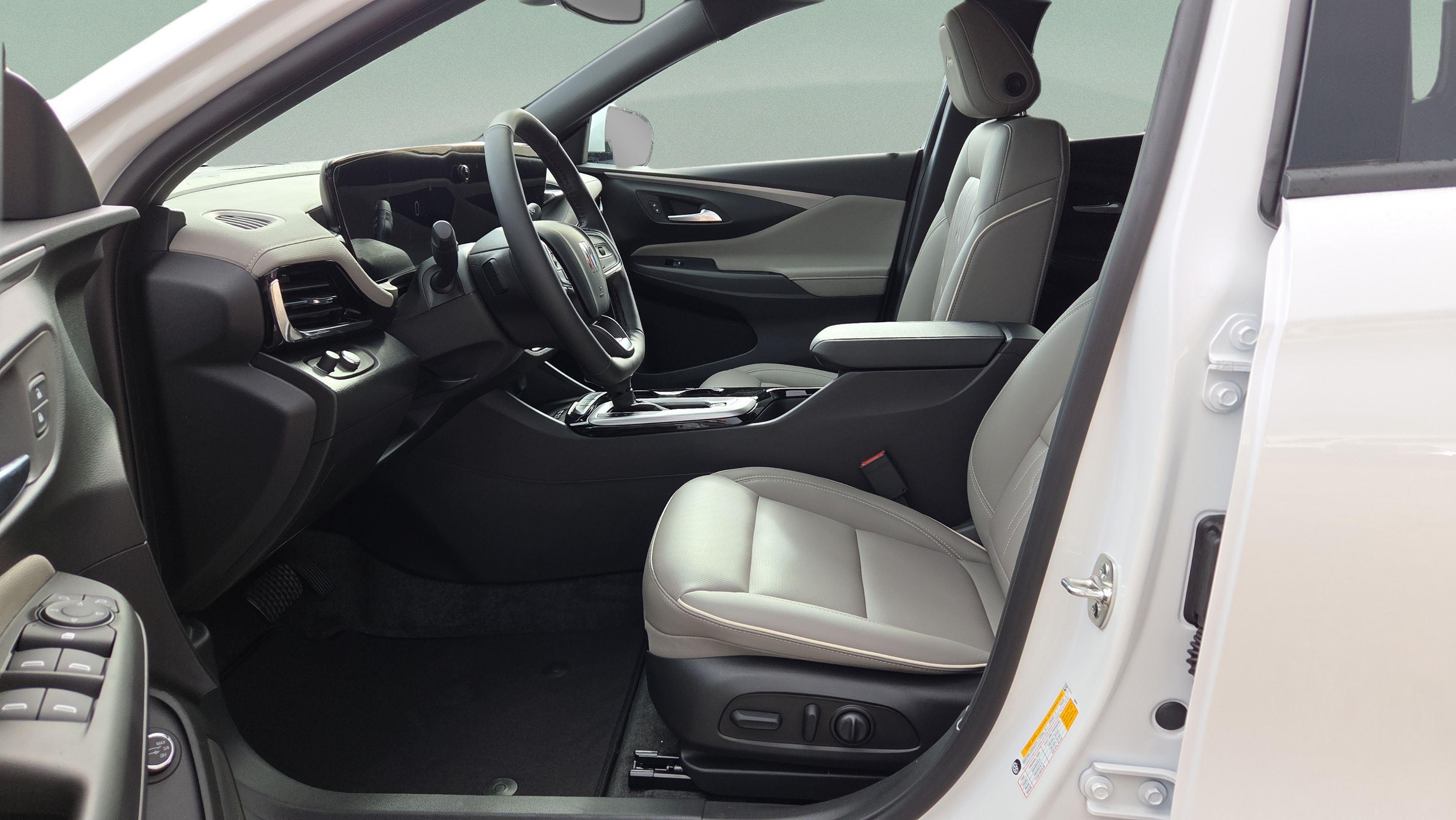 New 2026 Buick Envista Avenir FWD image 9