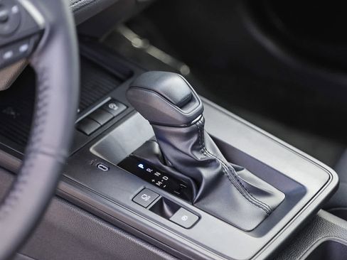 Certified 2026 Toyota Corolla Cross LE w/ Moonroof Package image 20