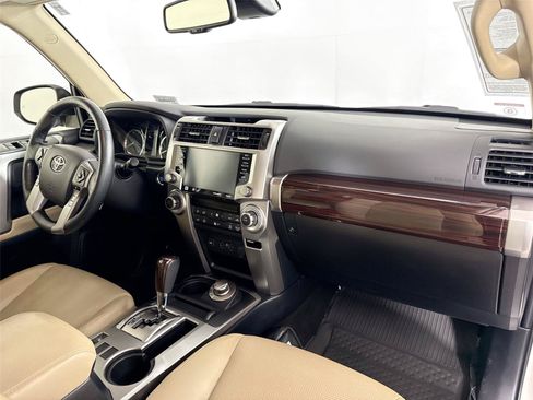 Used 2023 Toyota 4Runner Limited AWD/4WD image 47