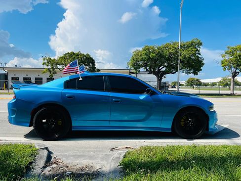 Used 2023 Dodge Charger R/T w/ Navigation & Travel Group RWD image 6