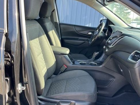 Used 2018 Chevrolet Equinox LT image 29