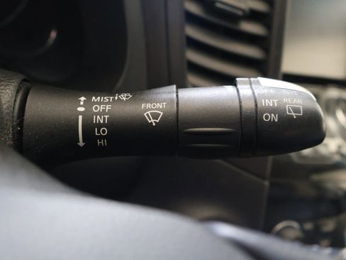 Used 2012 INFINITI FX35 AWD w/ Premium Pkg image 32