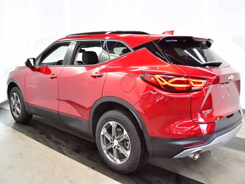 Used 2024 Chevrolet Blazer LT w/ Convenience Package image 5