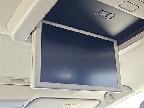 Used 2025 Honda Odyssey Elite image 5