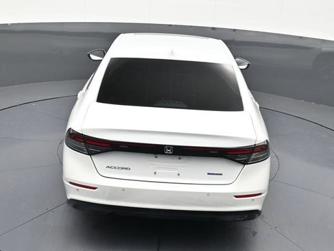 Used 2025 Honda Accord EX-L image 16