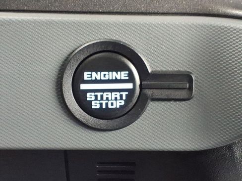 Used 2024 Ford Bronco Black Diamond image 21