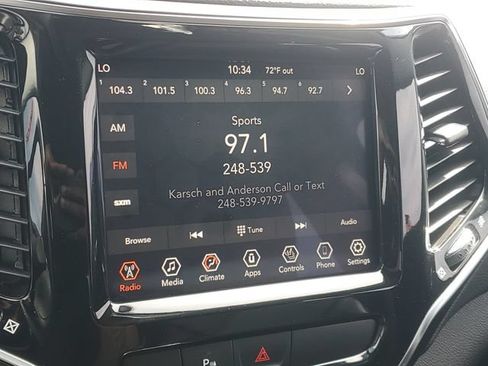 Used 2019 Jeep Cherokee Limited AWD/4WD image 26