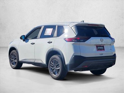 Used 2023 Nissan Rogue S AWD/4WD image 7
