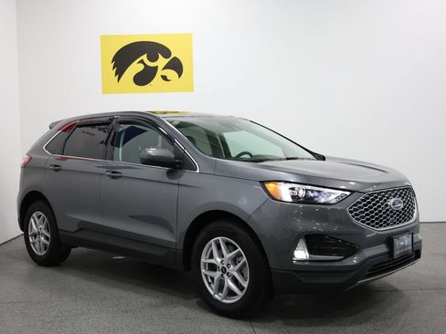 Used 2024 Ford Edge SEL w/ Convenience Package AWD/4WD image 6
