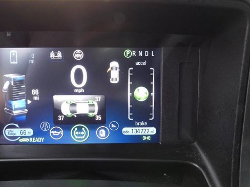 Used 2013 Chevrolet Volt Premium w/ Premium Trim Package image 41