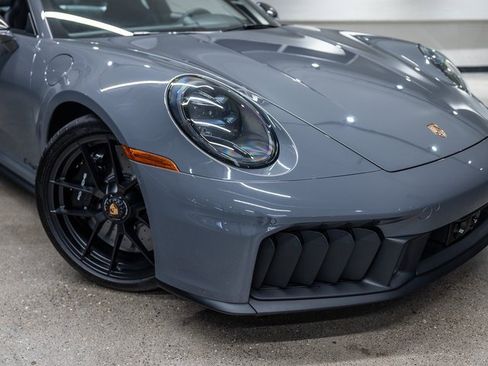 Used 2025 Porsche 911 Carrera 4 GTS image 14