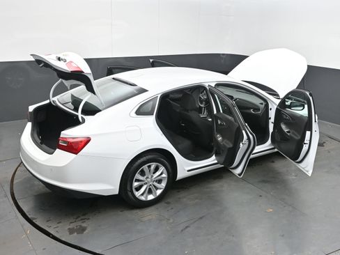 Used 2024 Chevrolet Malibu LT image 45