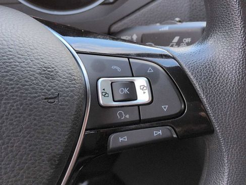 Used 2015 Volkswagen Jetta S image 24