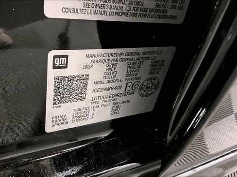 Used 2024 GMC Sierra 1500 Pro w/ Graphite Edition AWD/4WD image 37