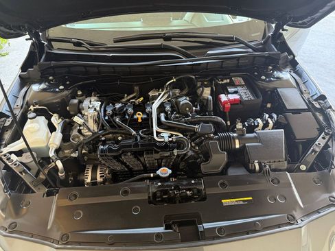 Used 2024 Nissan Altima 2.5 SV image 32