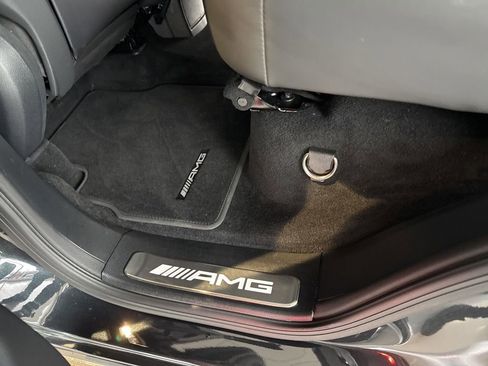 Used 2024 Mercedes-Benz G 63 AMG 4MATIC w/ Seat Comfort Package image 27