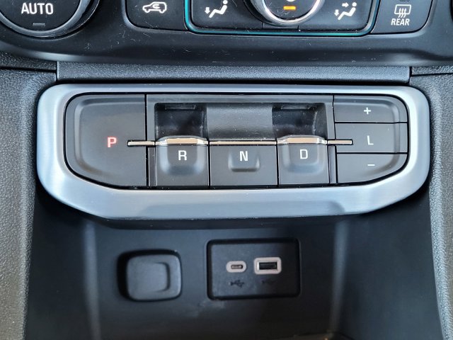 Used 2021 GMC Acadia SLE FWD image 19