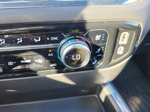 Certified 2024 GMC Sierra 1500 SLT w/ SLT Premium Package image 20