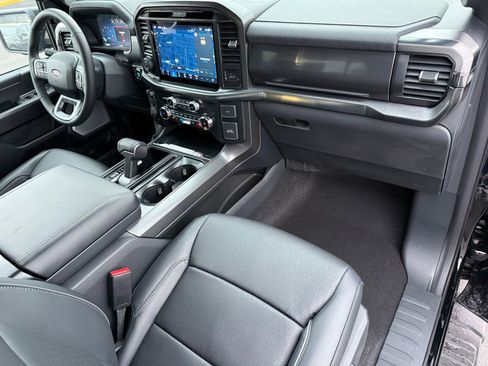 New 2026 Ford F150 Lariat w/ Equipment Group 502A High image 19