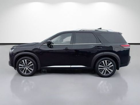 Used 2022 Nissan Pathfinder Platinum w/ Cargo Package FWD image 6