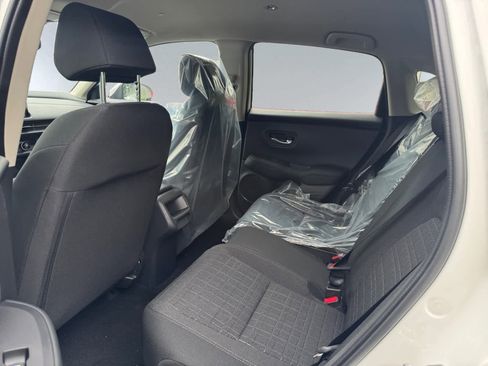 New 2026 Honda HR-V LX image 18