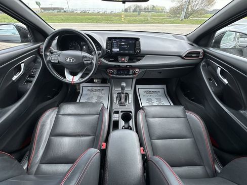 Used 2018 Hyundai Elantra GT Sport FWD image 20