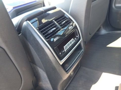 Used 2023 BMW X5 xDrive40i w/ Premium Package image 43