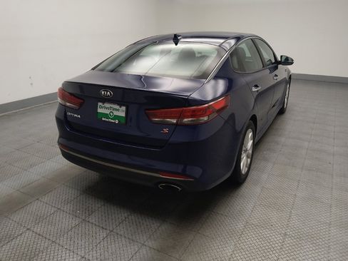 Used 2018 Kia Optima S FWD image 9