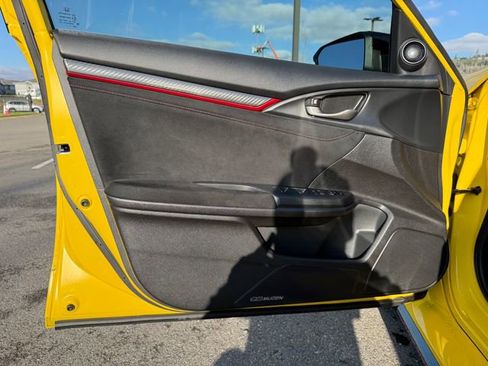 Used 2021 Honda Civic Type R Limited image 20