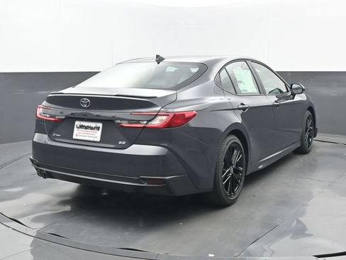 New 2026 Toyota Camry SE FWD image 20