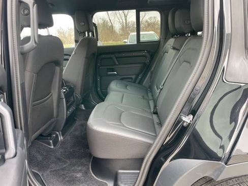 Used 2025 Land Rover Defender 110 S AWD/4WD image 29