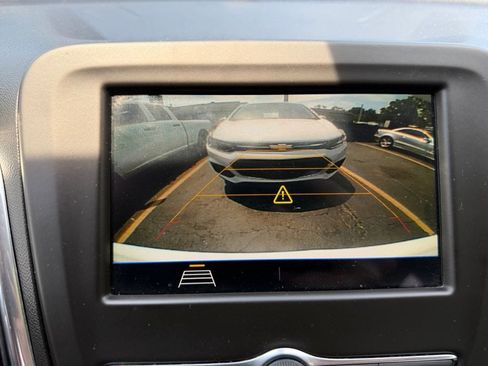 Used 2019 Chevrolet Equinox LT AWD/4WD image 25
